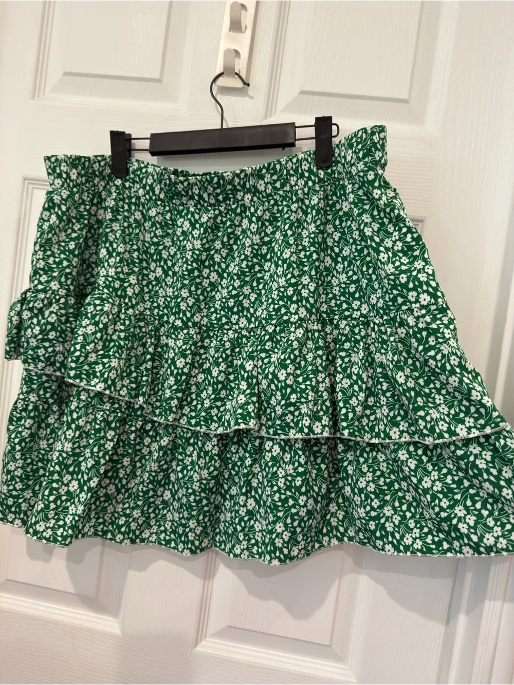 Green and White Ditsy Floral Print Tiered Layered Ruffle Effect Skirt